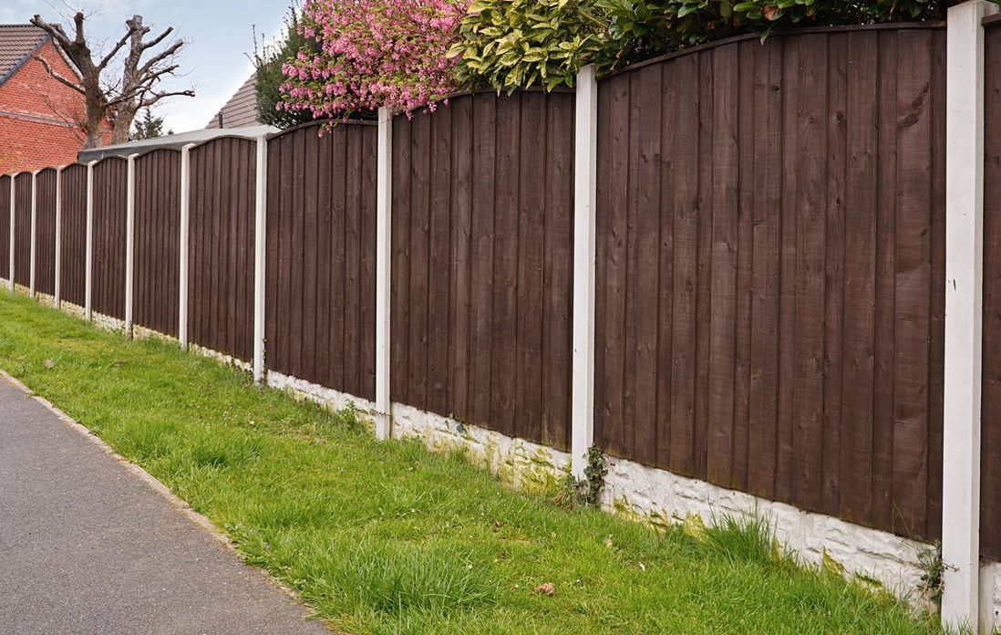 Sarasota Custom Fencing Company Image